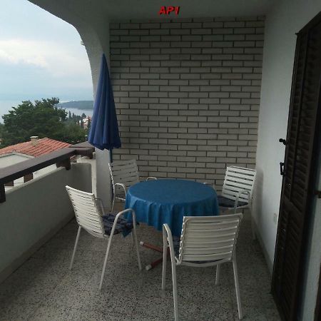Apartments Sudic Njivice Extérieur photo