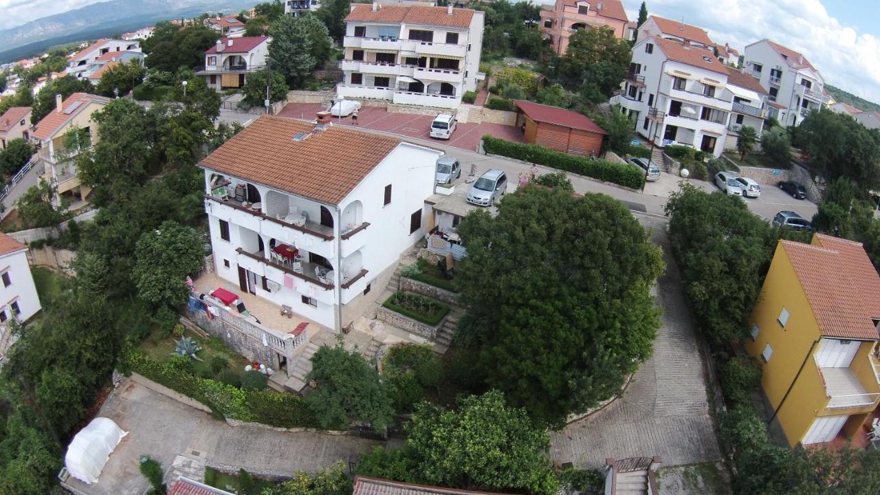 Apartments Sudic Njivice Extérieur photo